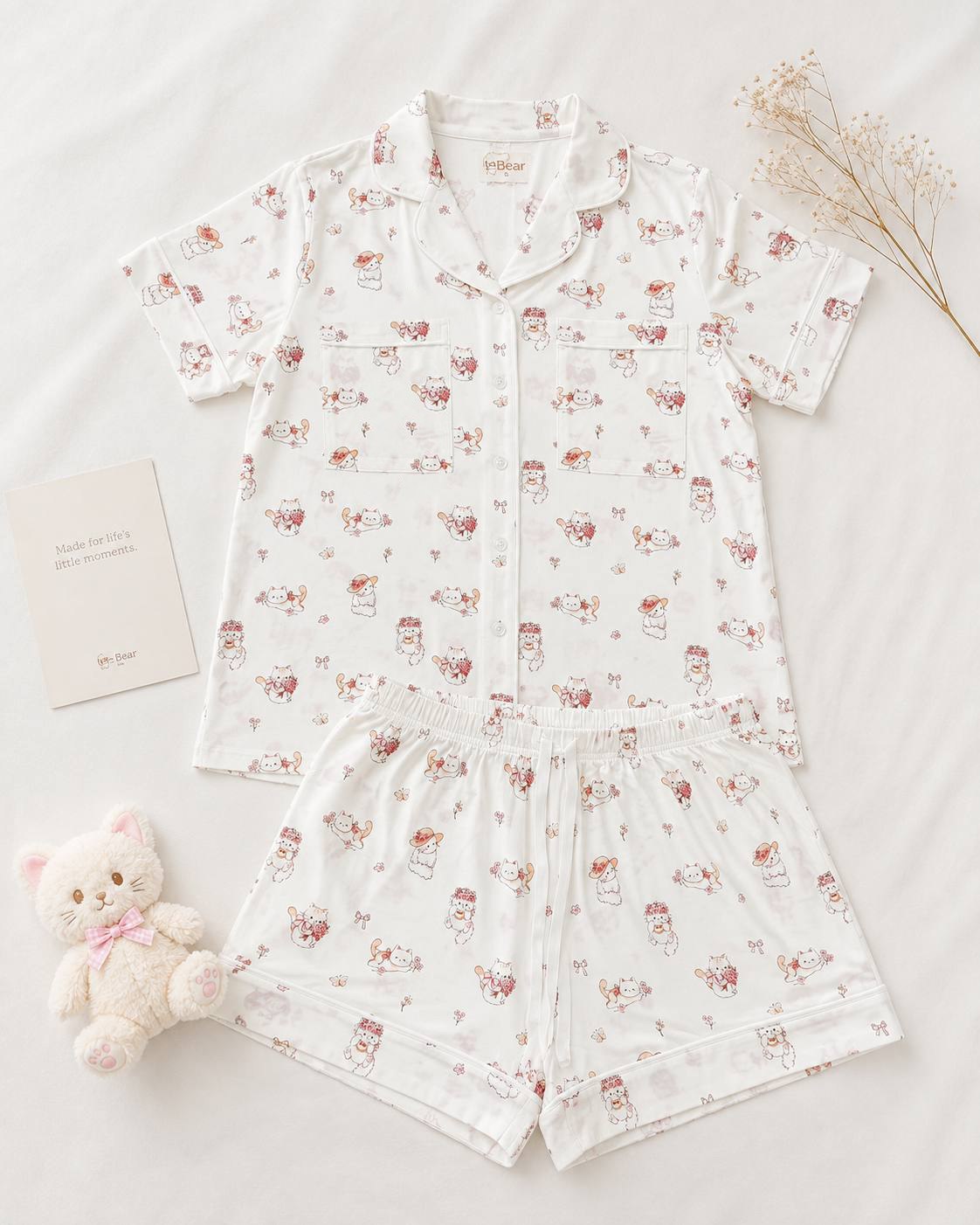 LEBEAR X CHERIE ADULT BAMBOO PYJAMAS SHORTS SET (CRÈME PETAL PAWS)