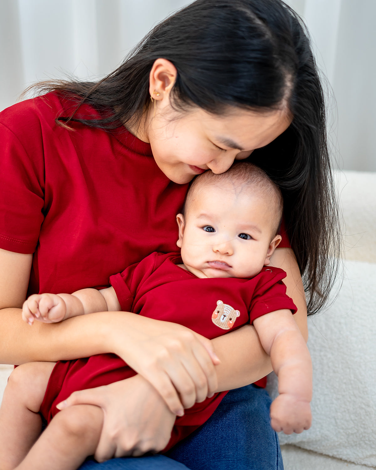 (BACK ORDER) LEBEAR ADULT SIGNATURE EMBROIDERY TEE IN RED