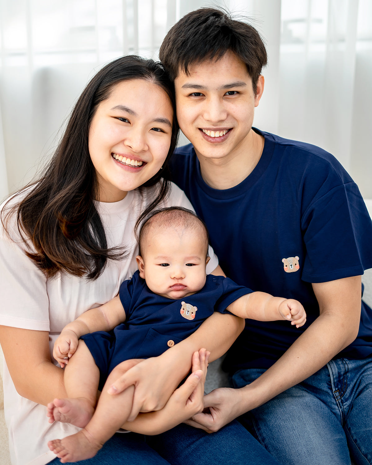 LEBEAR ADULT SIGNATURE EMBROIDERY TEE IN DEEP SEA BLUE