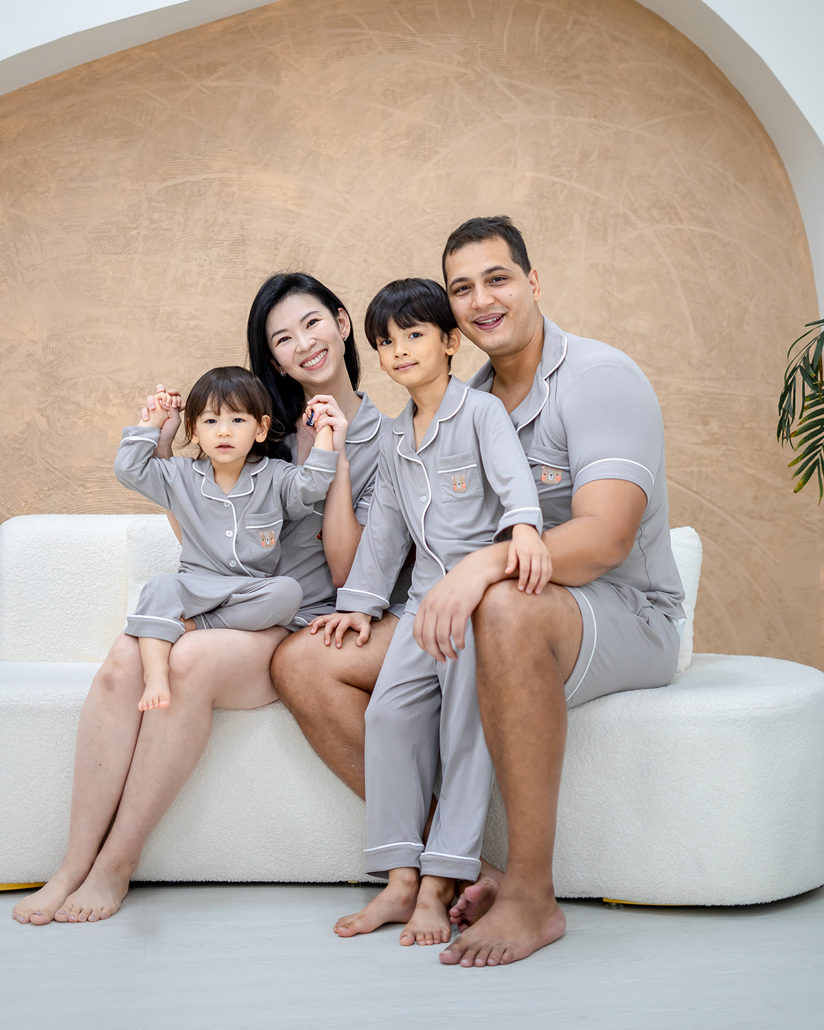 LEBEAR ADULT BAMBOO PYJAMAS SHORTS SET IN GENTLE GREY