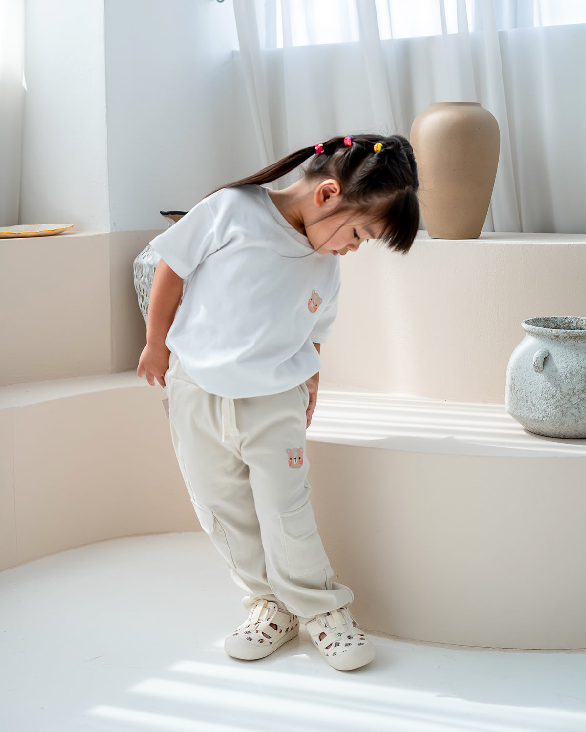 LEBEAR UTILITY JOGGER PANTS IN SAND BEIGE