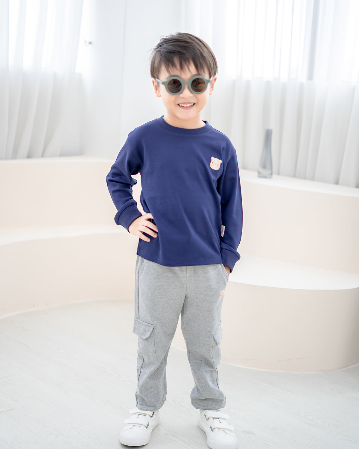 LEBEAR SIGNATURE EMBROIDERY LONG SLEEVE TEE IN DEEP SEA NAVY