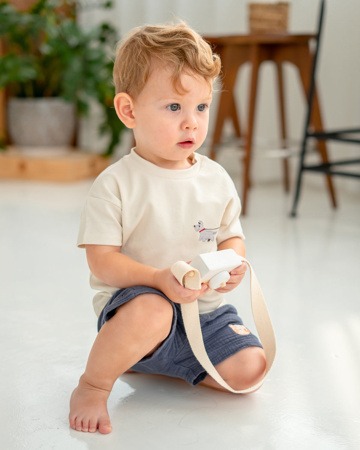 BEAR & PUP EMBROIDERY TOP