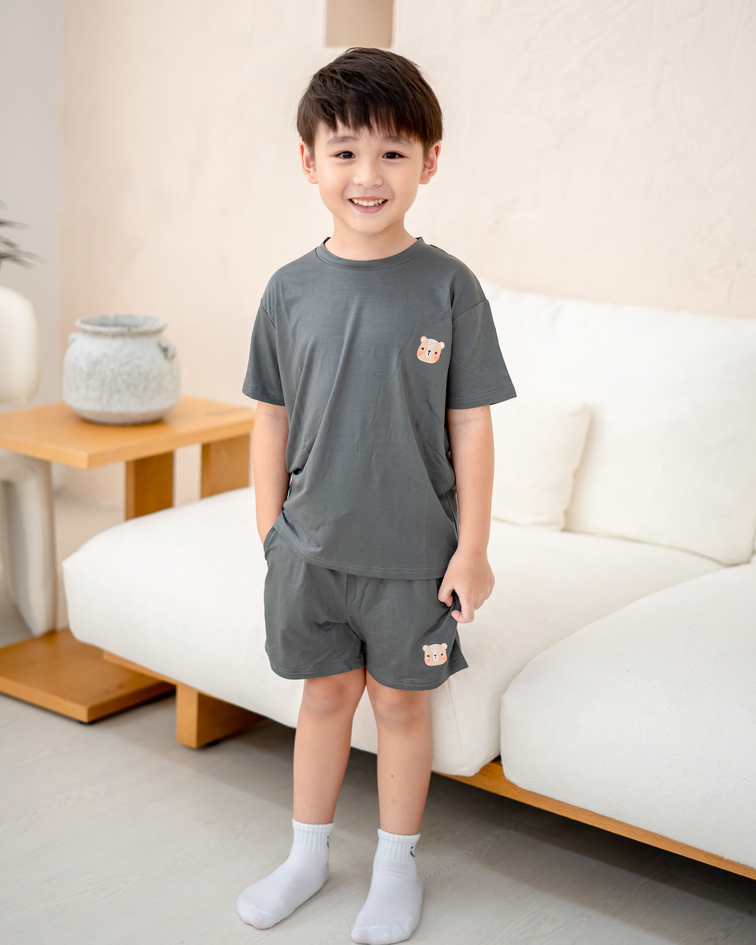 LEBEAR KIDS TENCEL™ LOUNGE SET IN GREY
