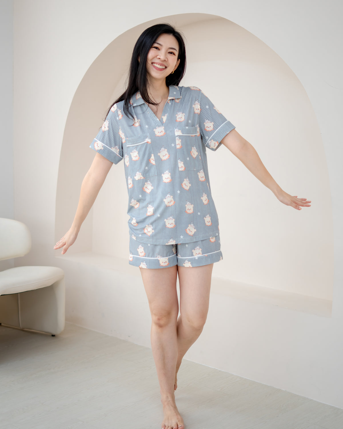 LeBear Little Dreamer Cloud Blue buttonless bamboo pyjamas shorts set for women