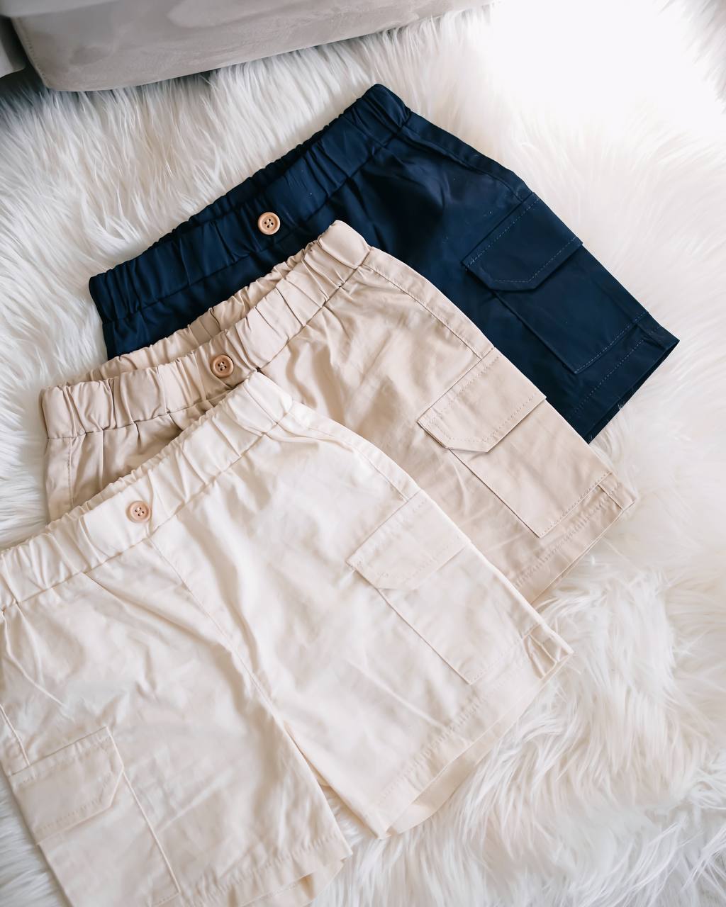 LEBEAR CARGO SHORTS IN DEEP SEA BLUE