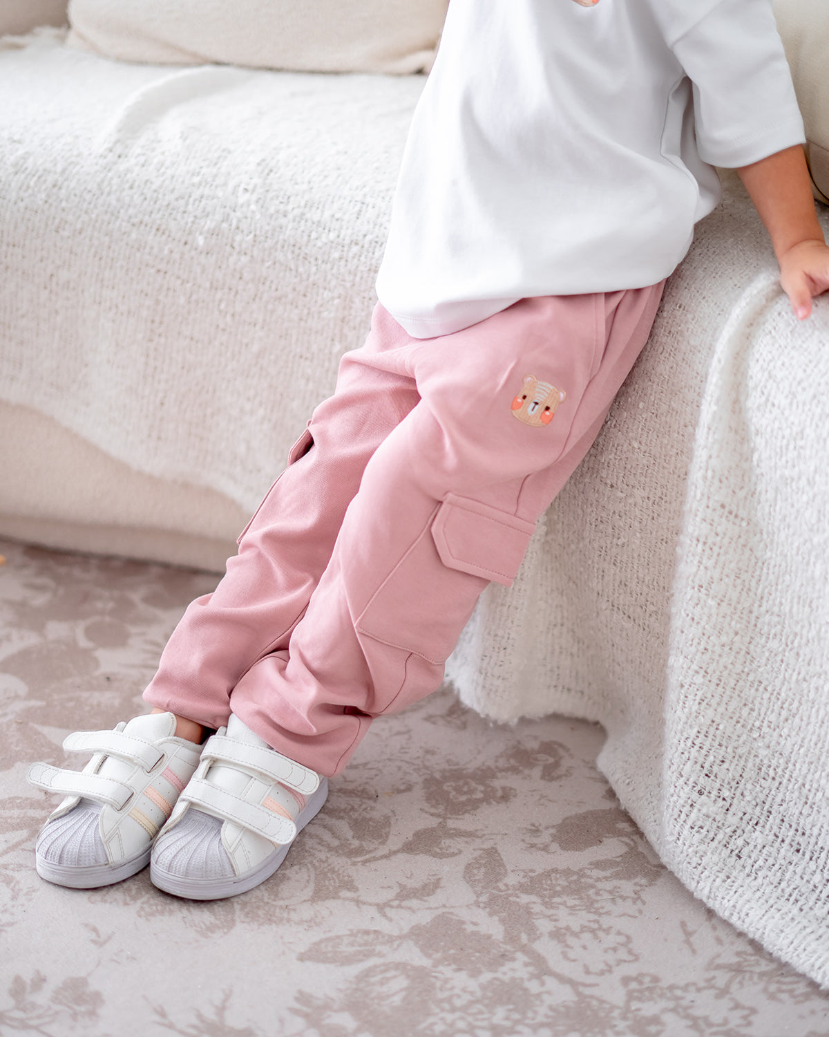 LEBEAR UTILITY JOGGER PANTS IN TEA ROSE