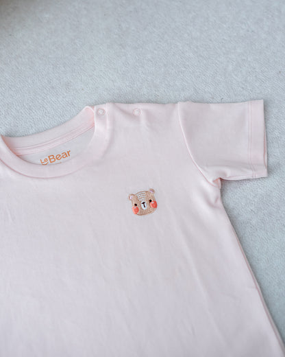 LEBEAR SIGNATURE EMBROIDERY TEE IN SOFT PINK