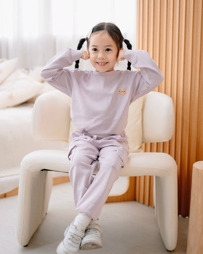 LEBEAR SIGNATURE EMBROIDERY LONG SLEEVE TEE IN LILAC