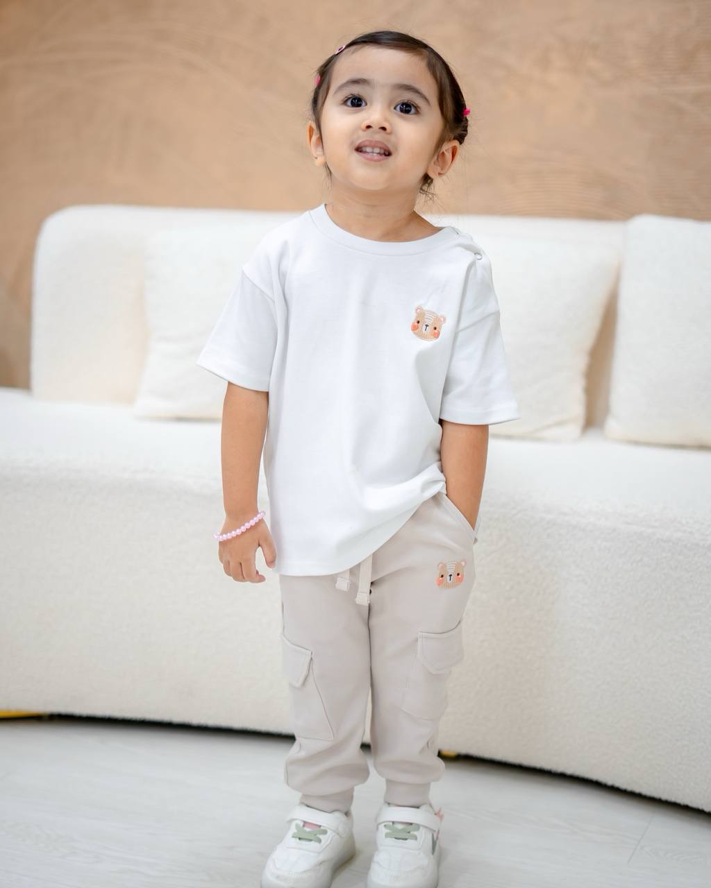 LEBEAR UTILITY JOGGER PANTS IN BEIGE