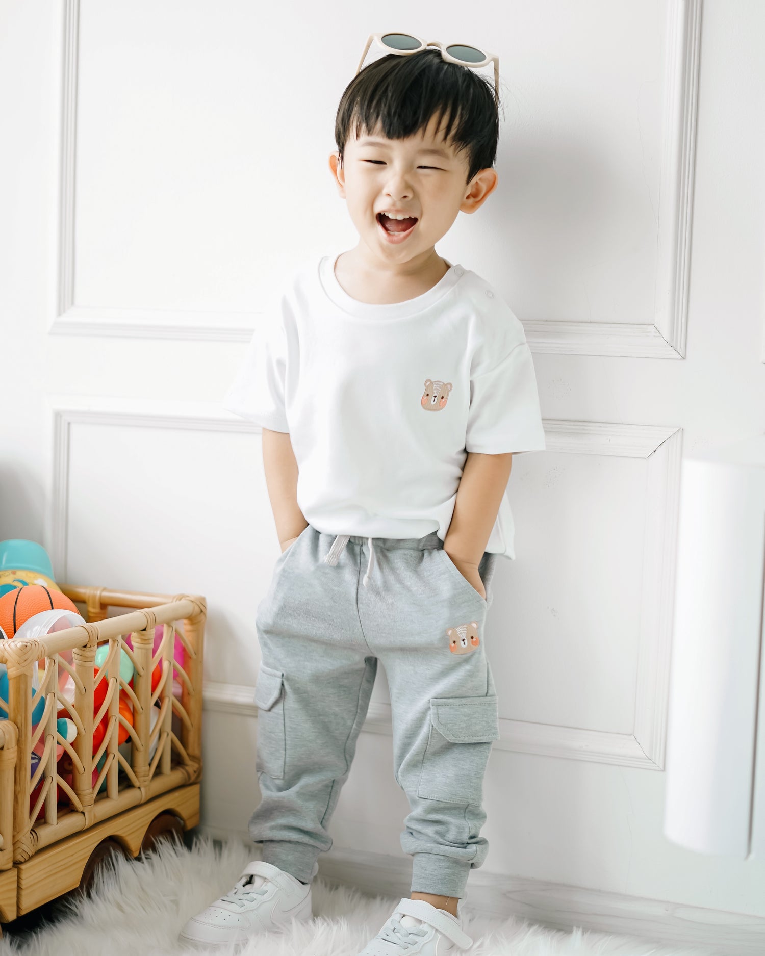 LEBEAR UTILITY JOGGER PANTS IN STEEL GREY