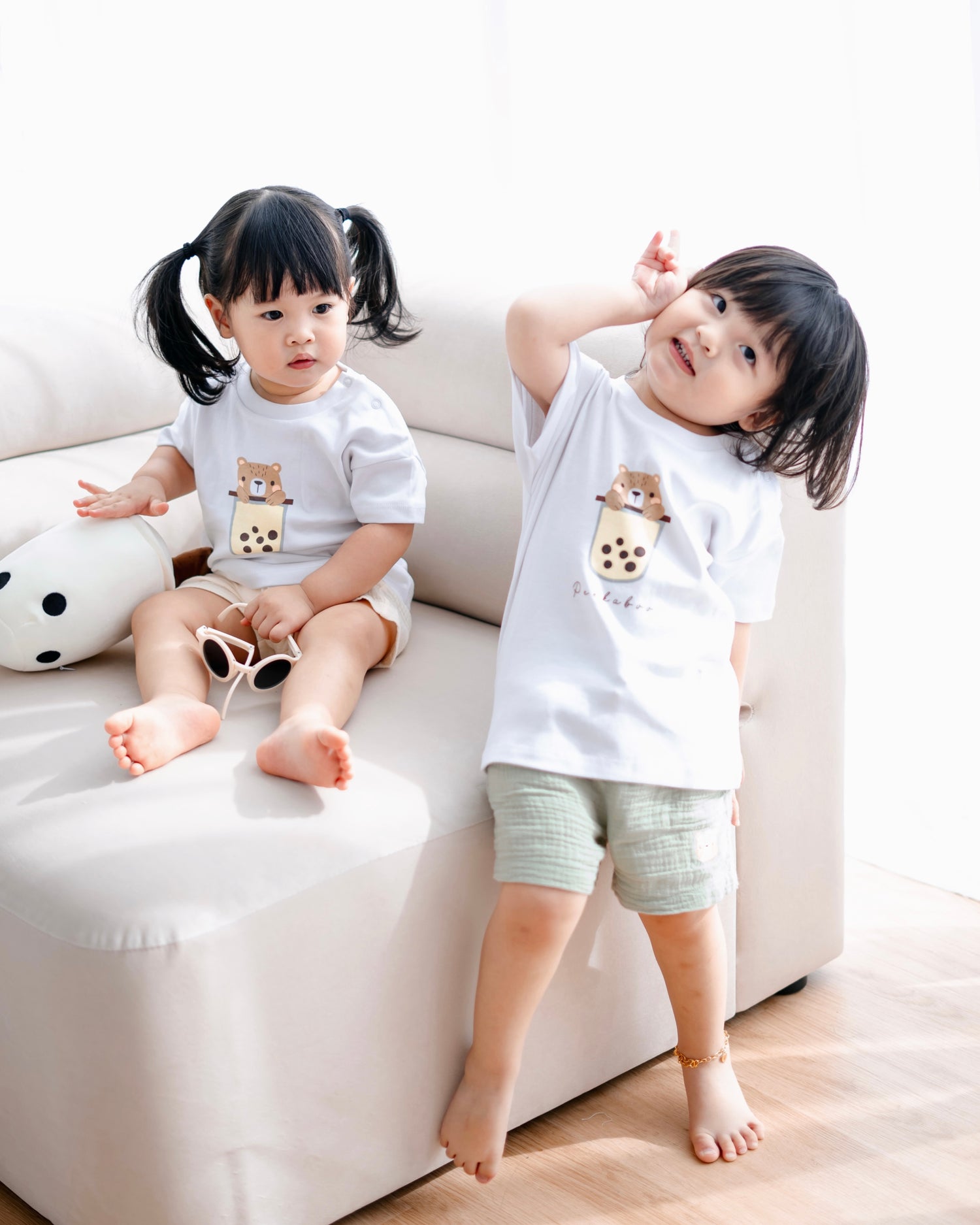 Lebear Peekaboba Top in White