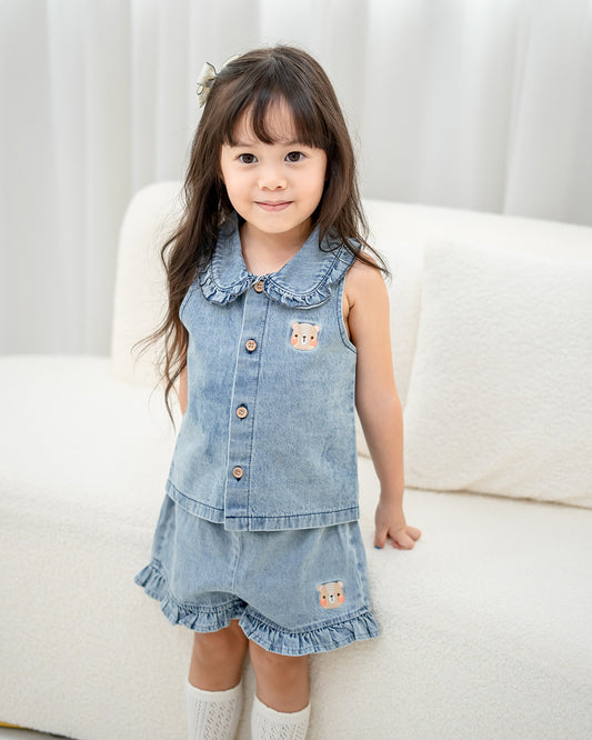 LEBEAR RUFFLE COLLAR DENIM TOP