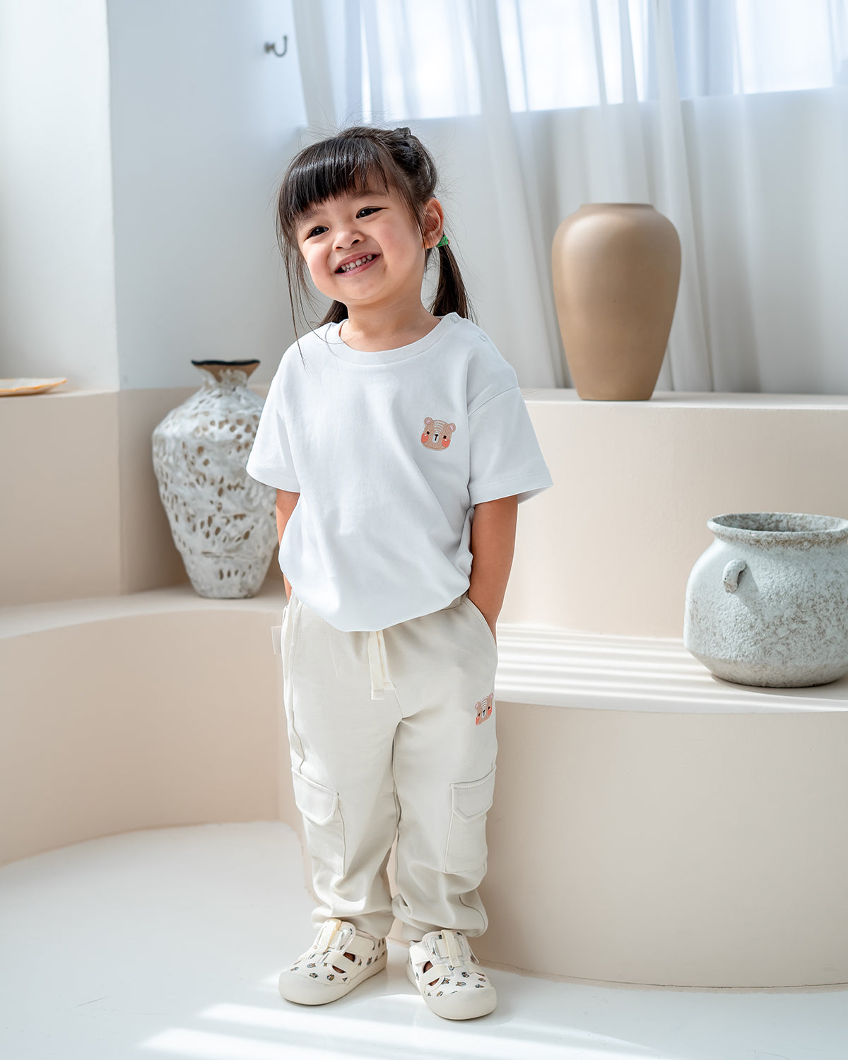 LEBEAR UTILITY JOGGER PANTS IN SAND BEIGE