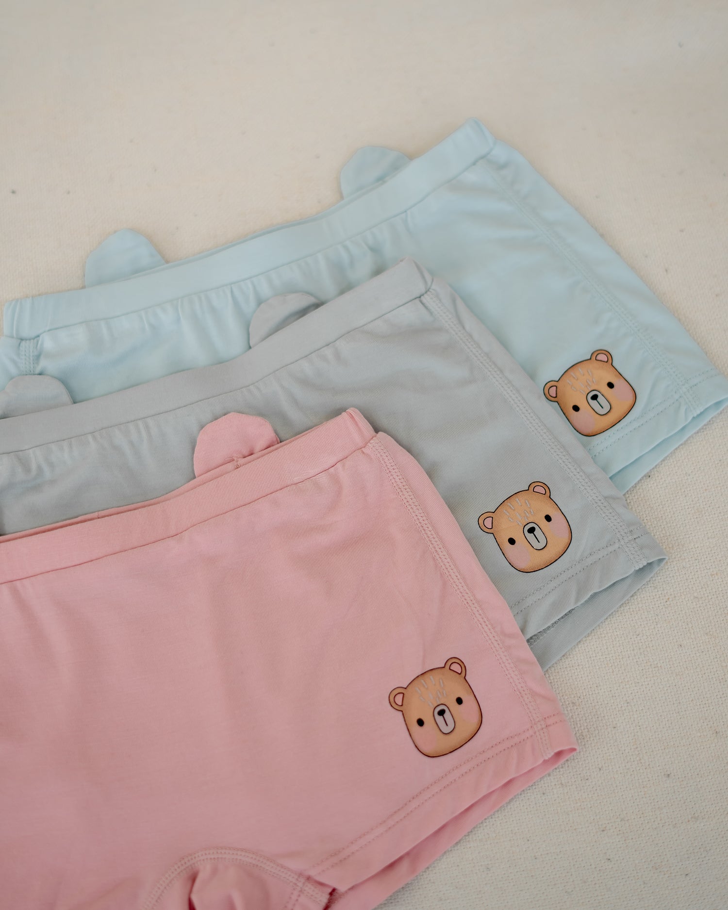 LEBEAR GIRLS BAMBOO BOXER BRIEFS (PACK OF 3)