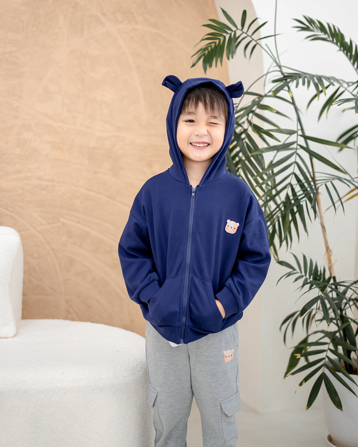 VOYABEAR HOODED JACKET IN DEEP SEA NAVY