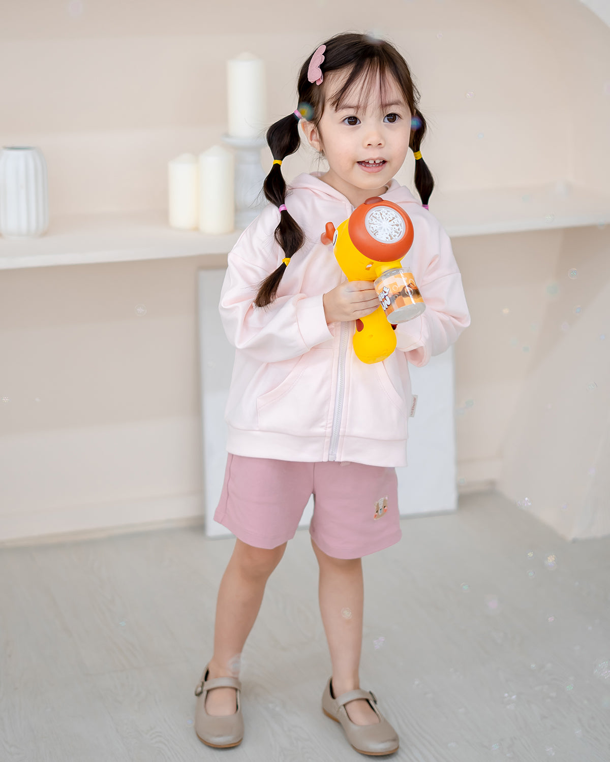 VOYABEAR HOODED JACKET IN SOFT PINK