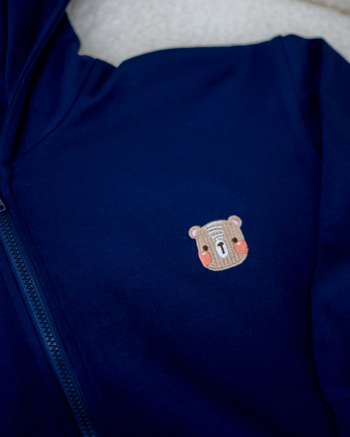 VOYABEAR HOODED JACKET IN DEEP SEA NAVY