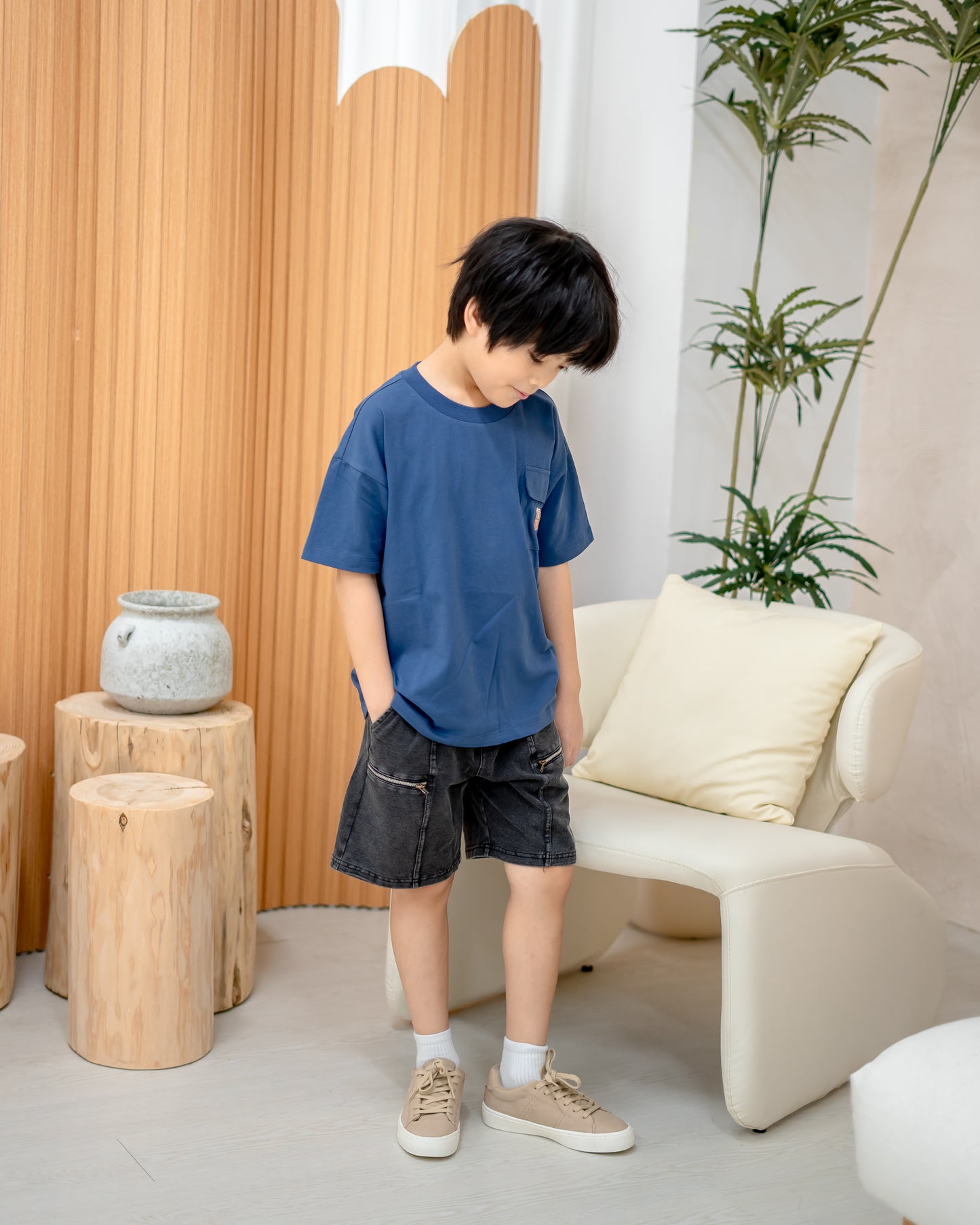 LEBEAR KIDS OVERSIZED POCKET TEE IN ROYAL BLUE