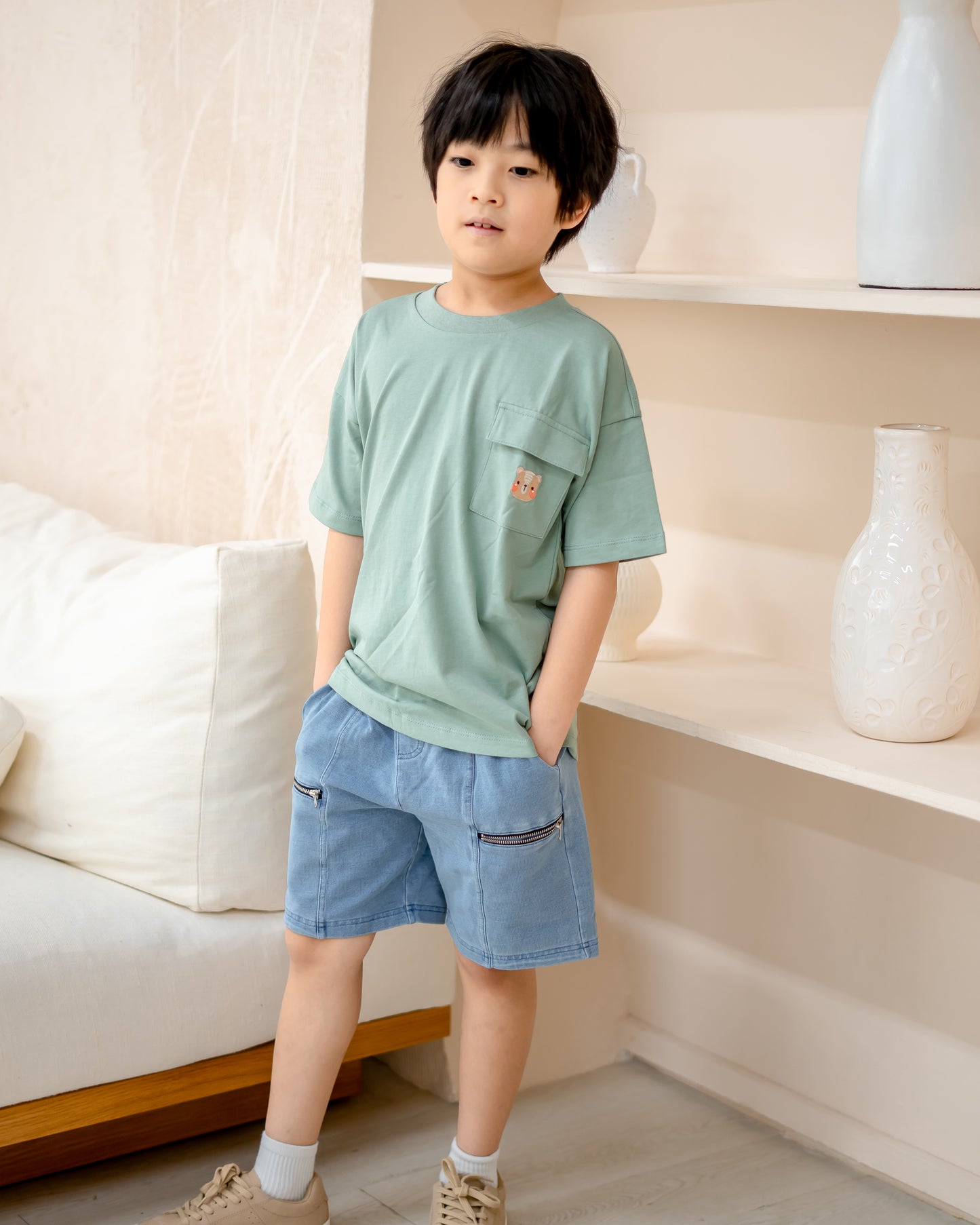 LEBEAR KIDS OVERSIZED POCKET TEE IN TEA GREEN