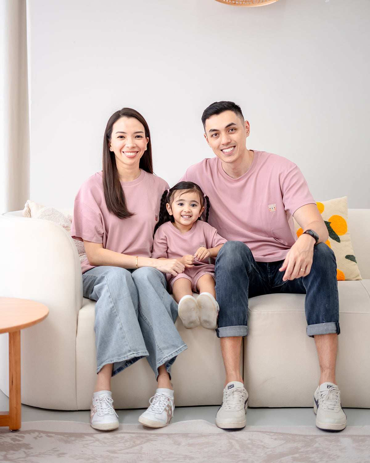 LEBEAR ADULT SIGNATURE EMBROIDERY TEE IN TEA ROSE