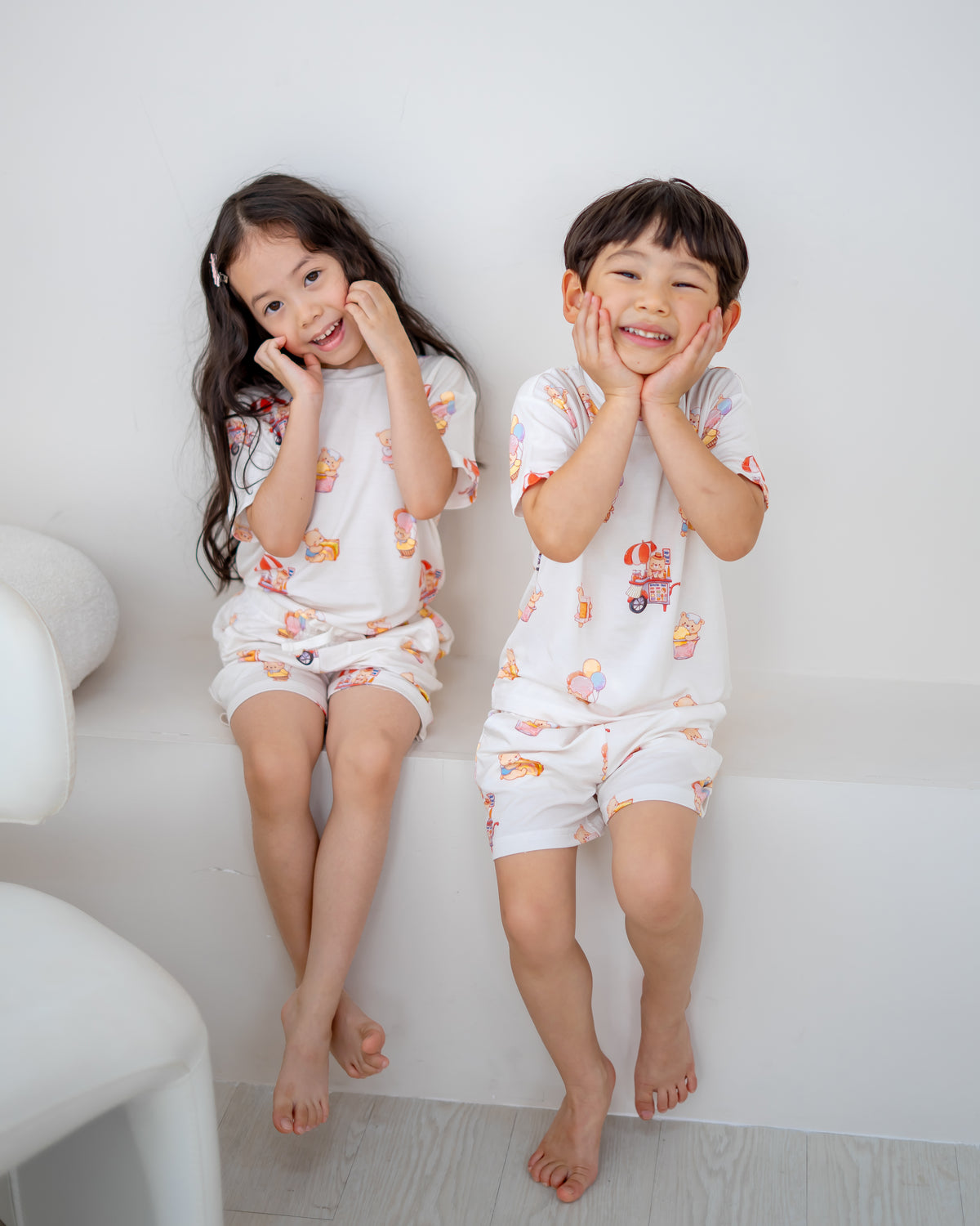 UNCLE BEAR ICE CREAM TRUCK KIDS TENCEL™ LOUNGE SET
