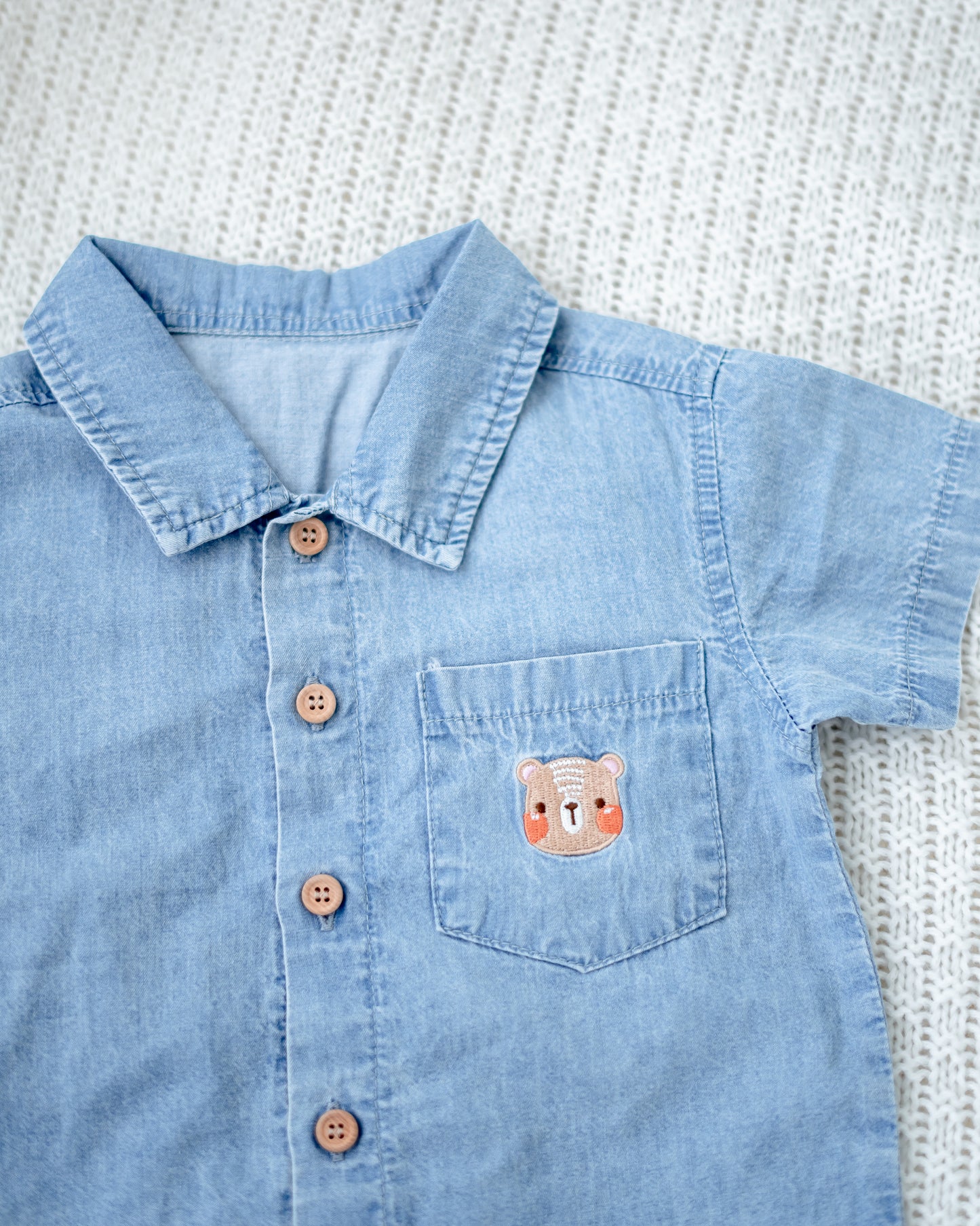 LEBEAR SHORT SLEEVED DENIM SHIRT