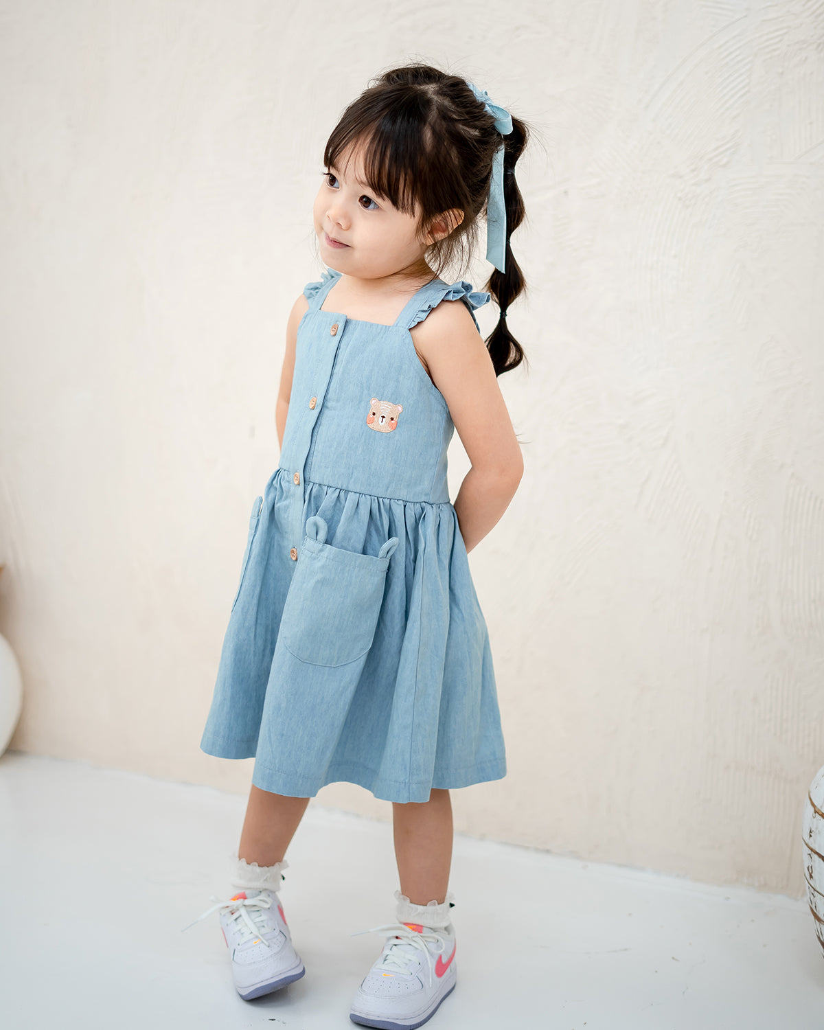 LEBEAR GABE DENIM POCKET DRESS