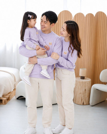 LEBEAR ADULT SIGNATURE EMBROIDERY LONG SLEEVE TEE IN LILAC