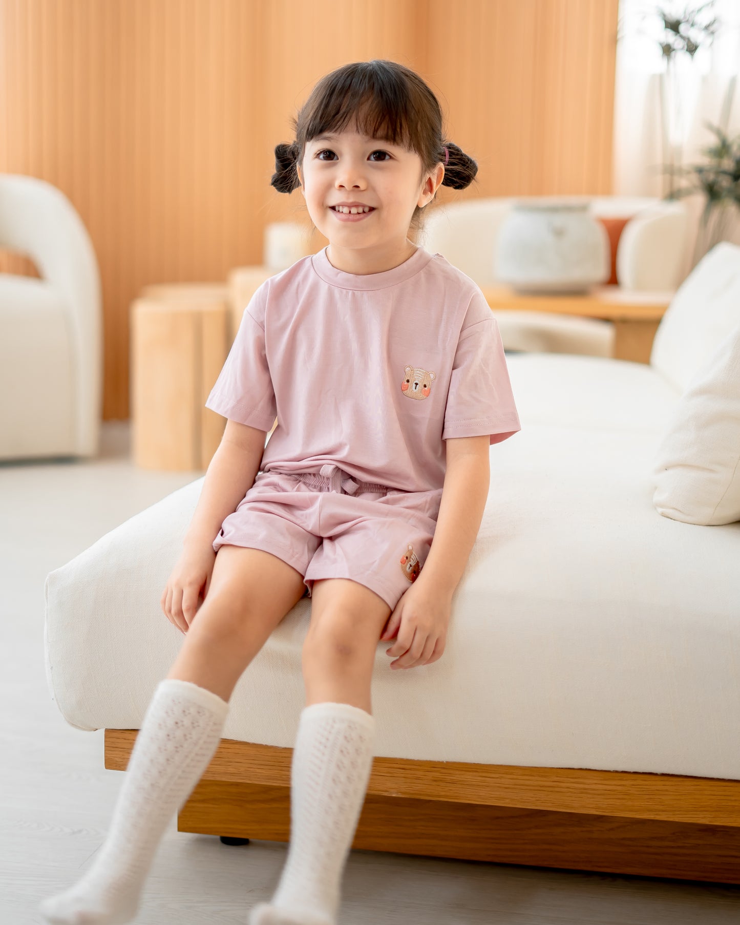 "Eco-friendly kids loungewear set in pink, made with Lenzing TENCEL™ Lyocell fabric"