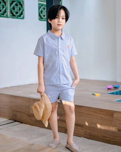Kids stripe resort set in Sky Blue crafted from 100% cotton with signature LeBear embroidery.