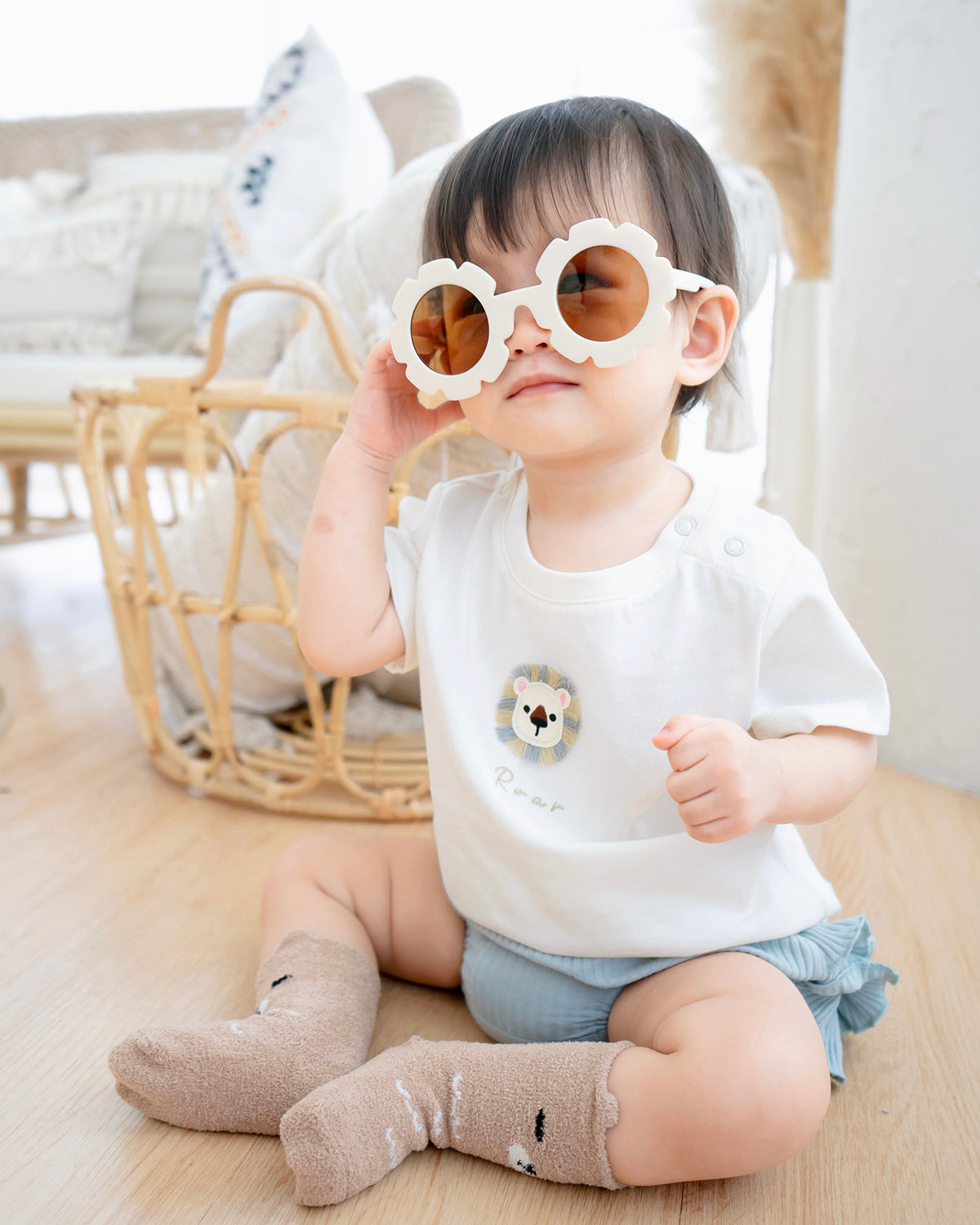 Roar Top in Light Cream